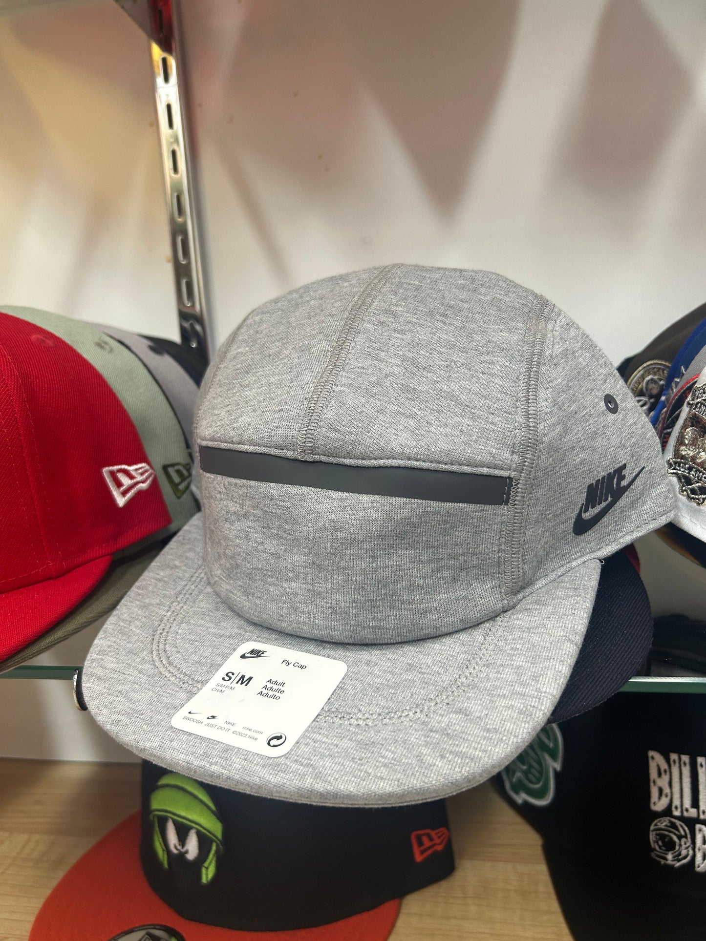 Fly Cap