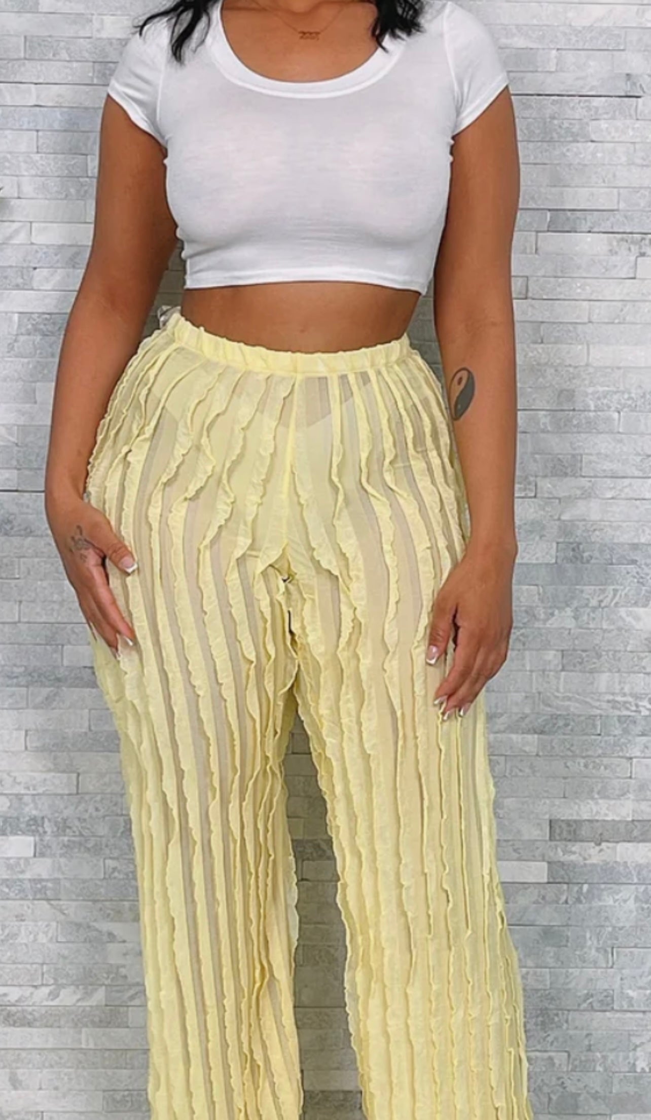 Ruffle My Feathers Pants