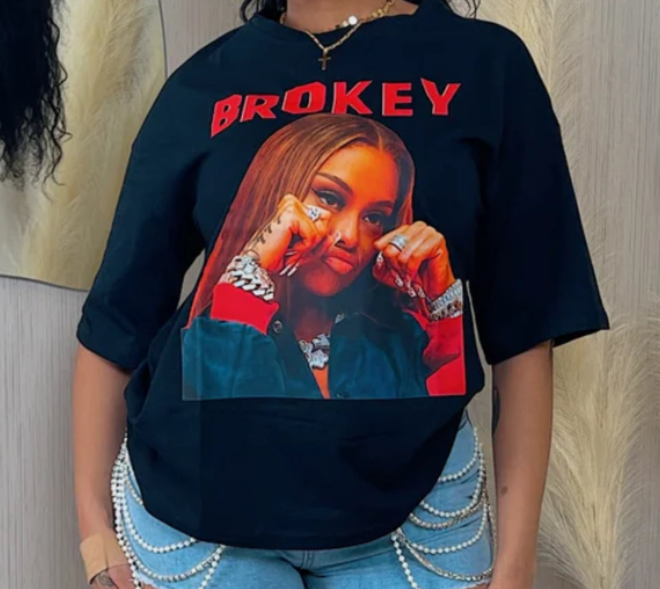 BROKEY TEE